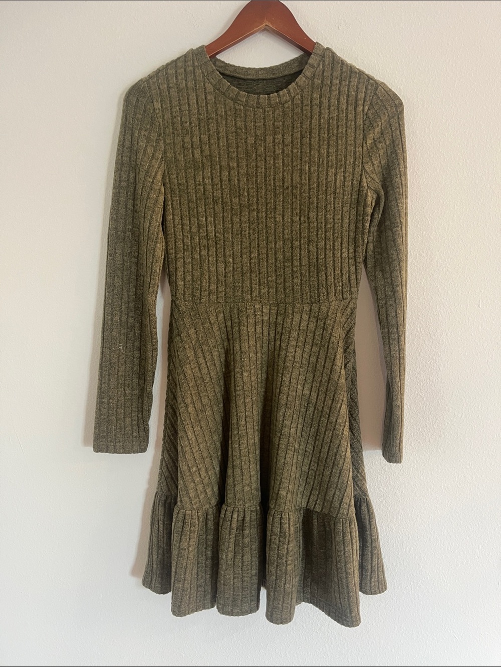 Boutique Green Ribbed Long-Sleeve Knit Dress
